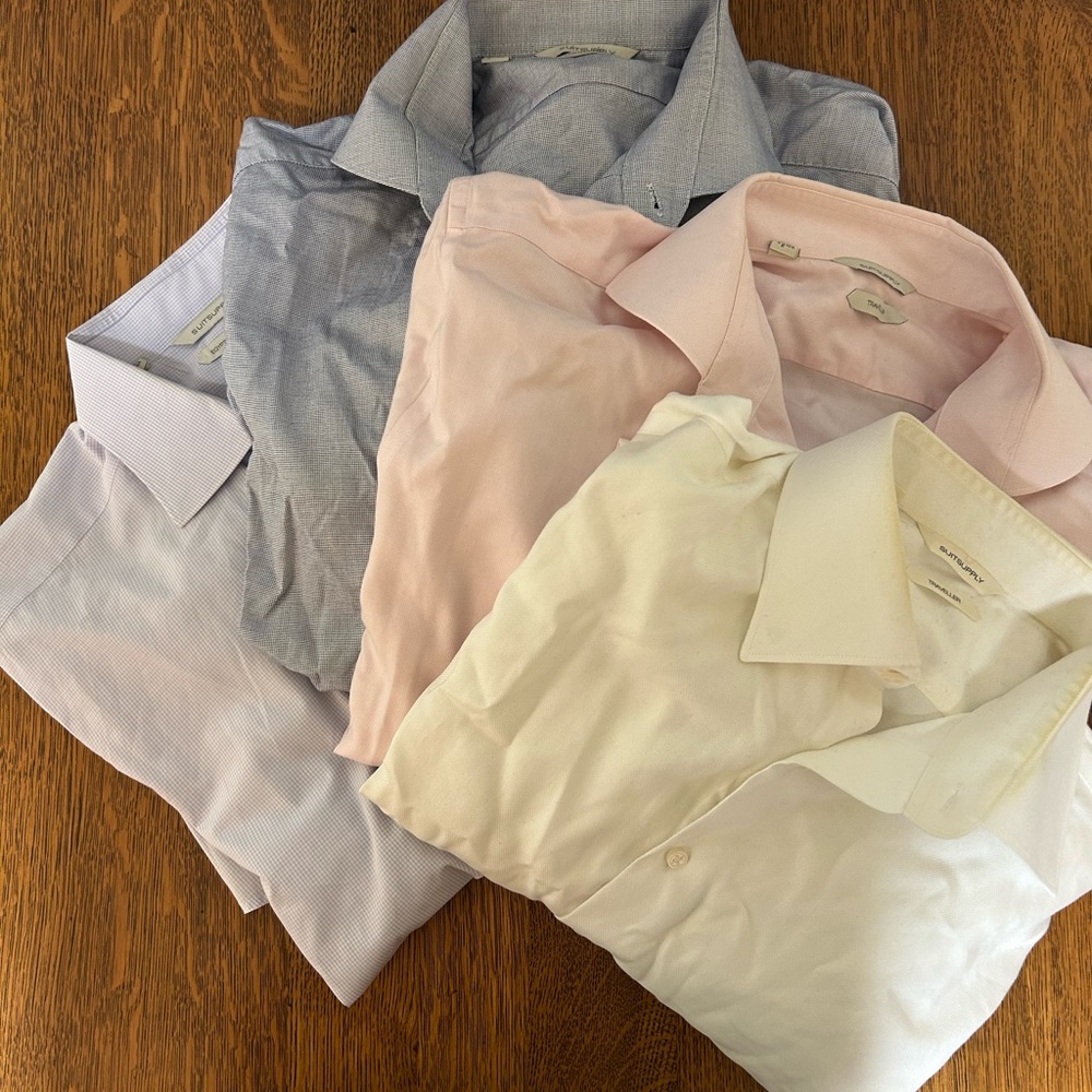 Lot of Suitsupply Traveller Dress Shirt (42-16 1/2)